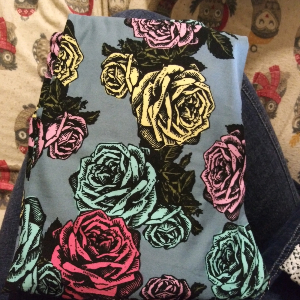 Lularoe OS LEGGINS